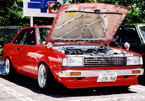 Picture of some toyota old skool car!! 110