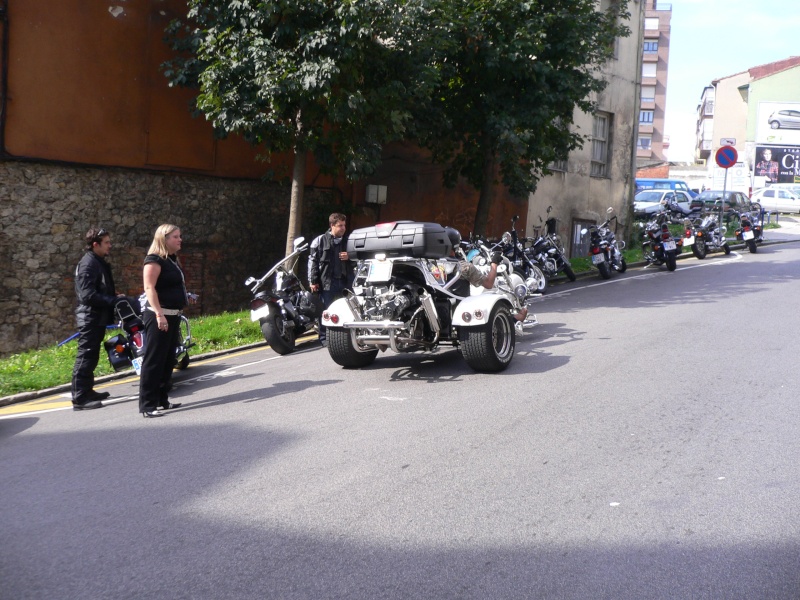 21-9-08 APADRINAMIENTO DEL  MOTO GROUP SOLODOSRUEDAS POR LOS FORAJIDOS DE CANTABRIA P1010317