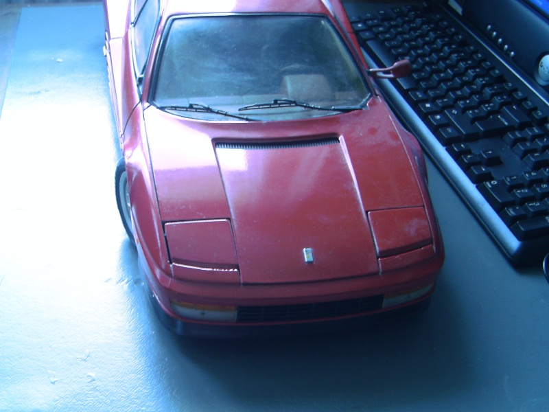 MAQUETTE DE LA FERRARI TESTAROSSA de 1984  1991. Avant_17