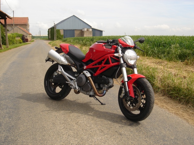 Essai italien [Ducati Mostro 696] Dsc00610