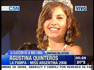 La nueva Miss Argentina ya ostenta su cetro 02050311