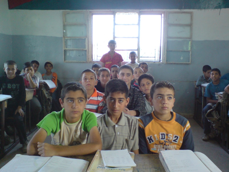 مدرسه كفرعوان (( 2007 - 2008 )) Dsc01524