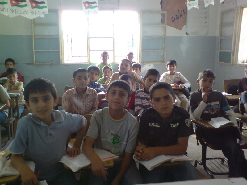 مدرسه كفرعوان (( 2007 - 2008 )) Dsc01545