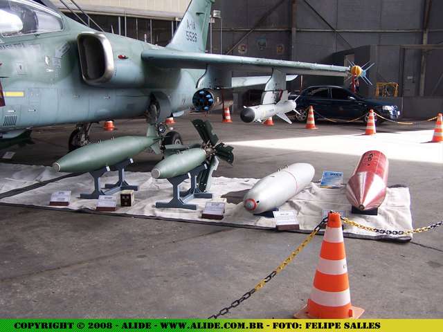 Galeria de Aviones y Helicopteros de la F.A.B Rac02u10