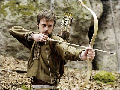 FOTOS DE JONAS ARMSTRONG/ROBIN HOOD parte 1 Robin_11