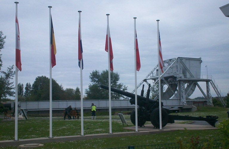 Mémorial Pegasus : musée des troupes aéroportées britanniques de Ranville [MAJ] 100_6217