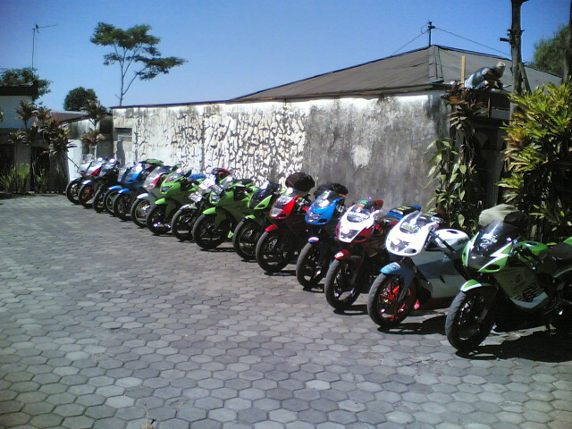 Si Ulet Keket berangkat Jambore Kawasaki Ninja Indonesia Ke 3 di Semarang 19-20 Juli 2008 - Page 2 21072011