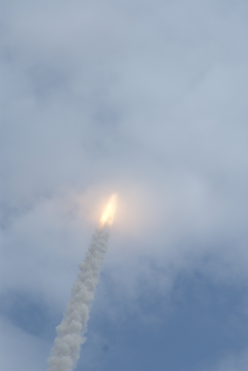 [STS-135, vol final] Suivi du lancement d'Atlantis (08/07/11 à 15h26 GMT) - Page 11 Dsc02312