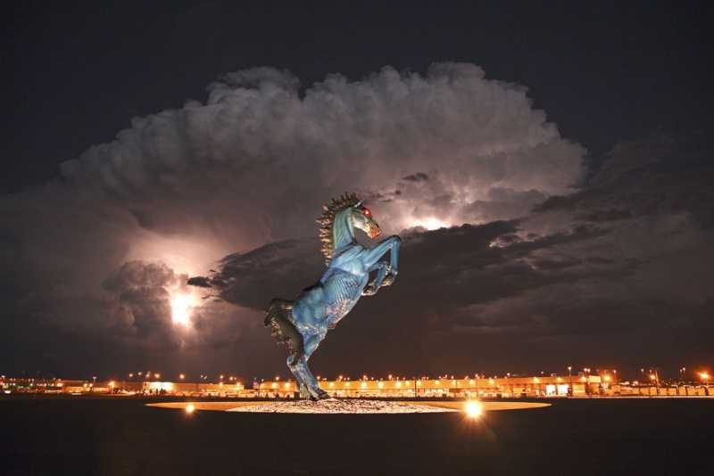 L’AÉROPORT INTERNATIONAL DE DENVER ET SES FRESQUES Denver10