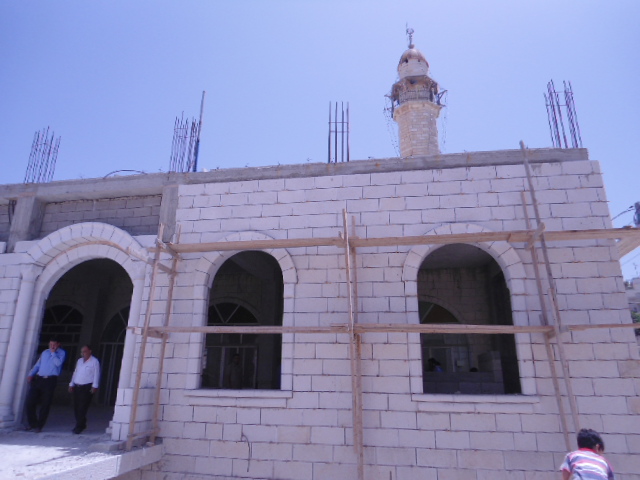 	 توسعة المسجد الرئيسي للقرية الجزء الرابع عشر اليوم بتاريخ 26/5/2012   Pictu331