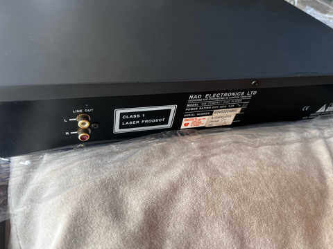 NAD 522 CD player (Used) 2227b510