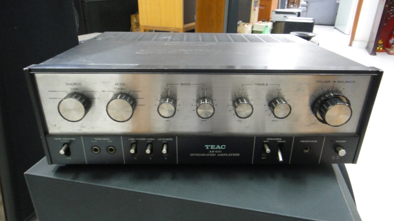 TEAC AS-100 integrated amplifier (Used)SOLD Dsc01221
