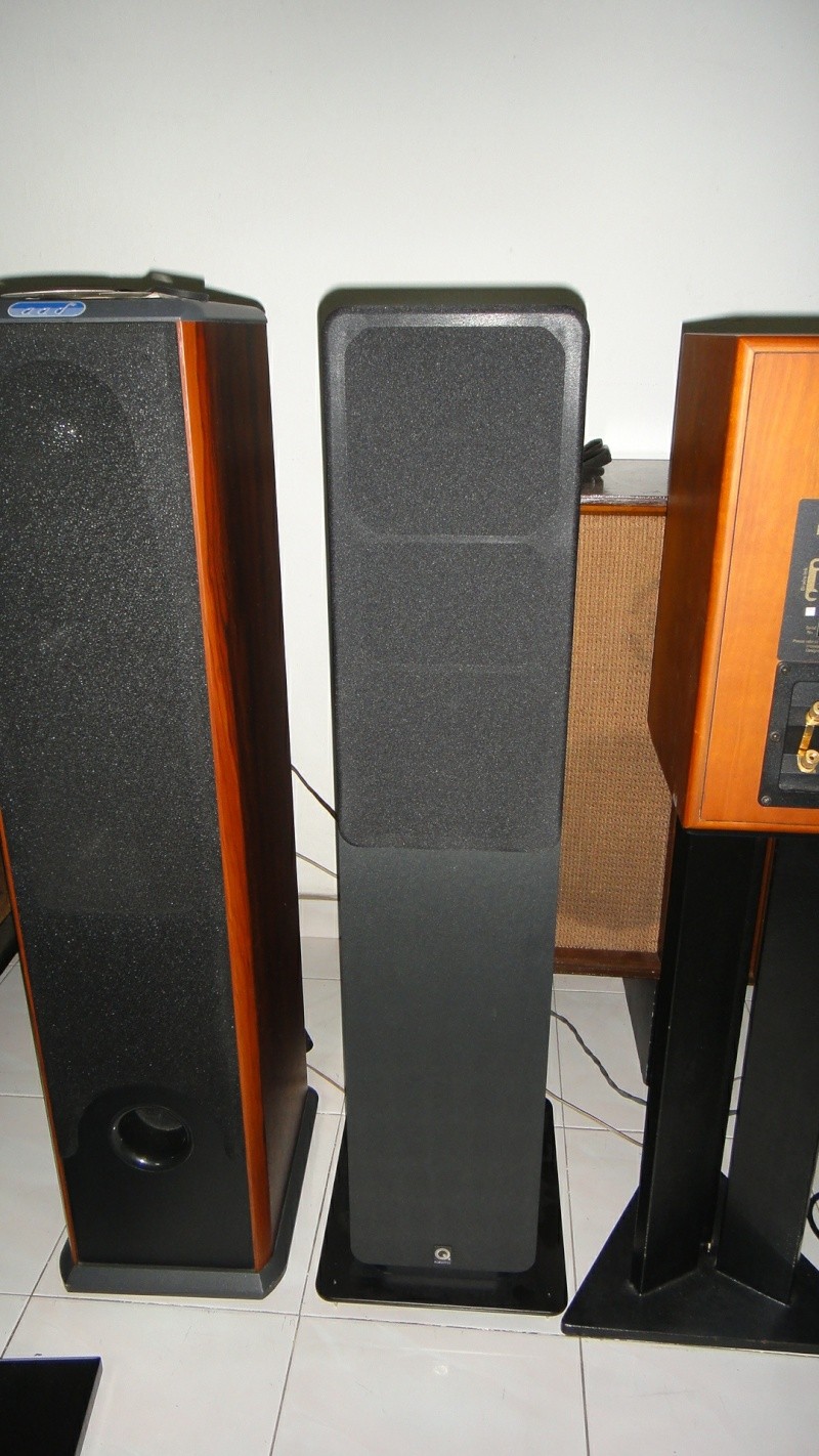 Q ACOUSTICS 2050 speaker (Display unit)SOLD Dsc01852
