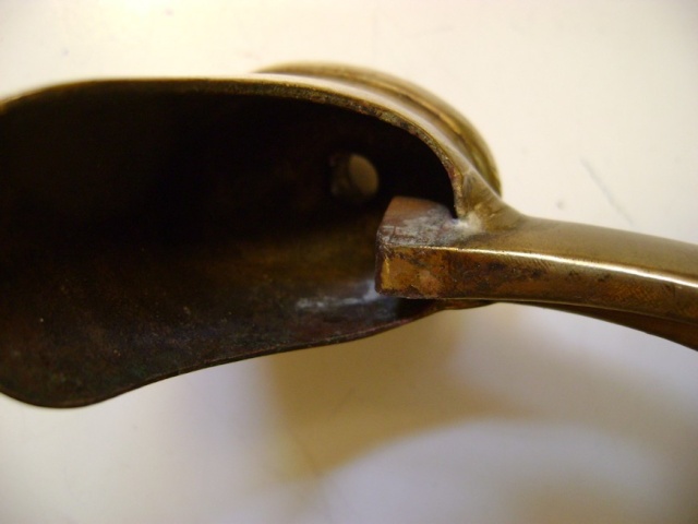 Restauration d'une poignée de sabre 1822. Dsc05722