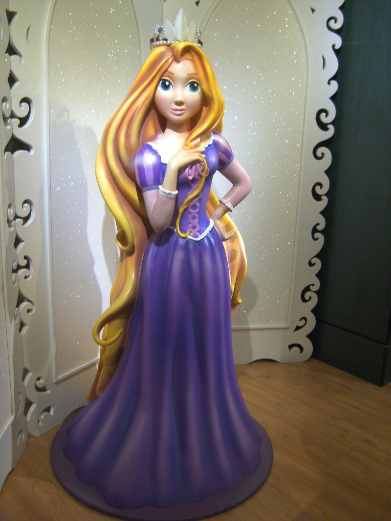 [Disney Store] 2012 : l'Année des Princesses - Page 12 Bild1316