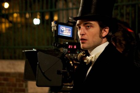 [Robert Pattinson] Bel Ami - Page 25 Sqly3710