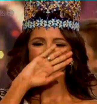 Miss World 2011 Live Updates Here!!! - Venezuela won! - Final Scoreboard added! - Page 5 31639910