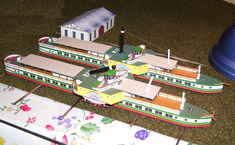 Papiermodelle auf der Modellbahn 100_1417