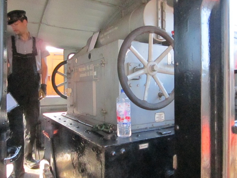 Kleindiesellok Köf II - DB-Baureihe 322-324 - DR BR 100 / 310 Img_0498