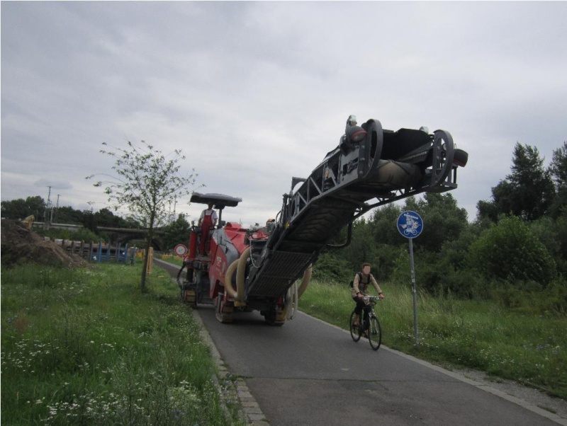 Straßenbaumaschinen.... Img_5324