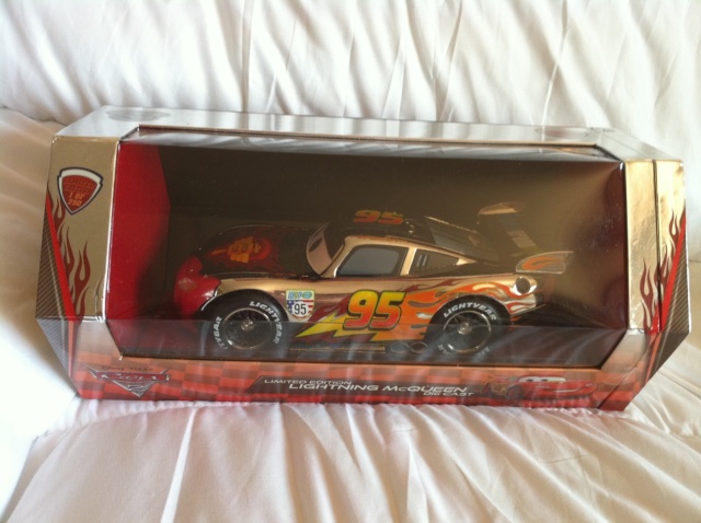 [DS] Petite collection Cars 2 Disney Store 1810