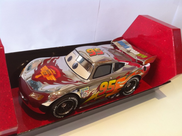 [DS] Petite collection Cars 2 Disney Store - Page 2 1910