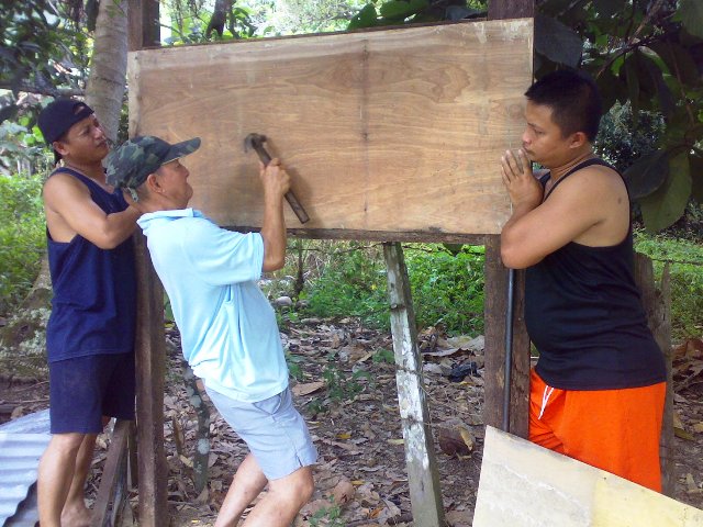 Pembinaan papan notis RELA bhg.Mararagang -25jun2012 24062018