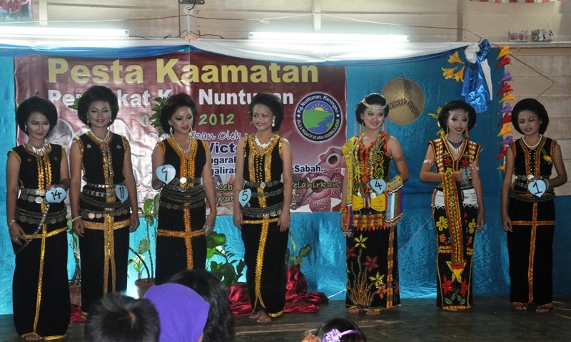 Unduk Ngadau Kaamatan Kg.Nuntunan 2012 (13-19 tahun) Dsc_0832