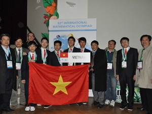Việt Nam xếp thứ 9 tại kỳ thi Olympic toán quốc tế lần thứ 53 Avata111