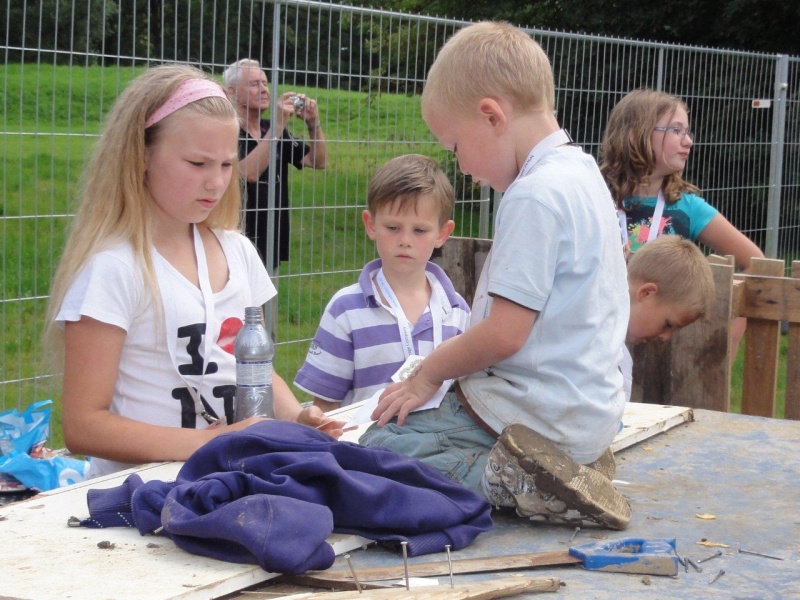 Dukendam 2011, maandag 15 augustus: foto's: focus op ... Dsc09398