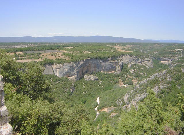 Parc naturel régional du Luberon Aigueb11