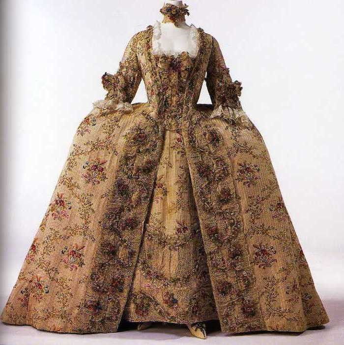 Robes de l'époque de Marie Antoinette Robe_d12