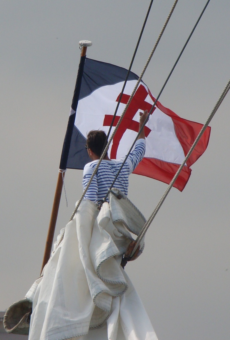 Goelette "Etoile "de la Marine Nationale , à Cannes 05810