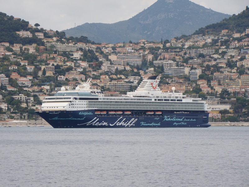 [Vie des ports] Le Port de Nice Dsc09814