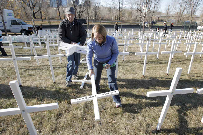 Memorial Drive Crosses A Reminder Of Alberta's Heroes  12972010