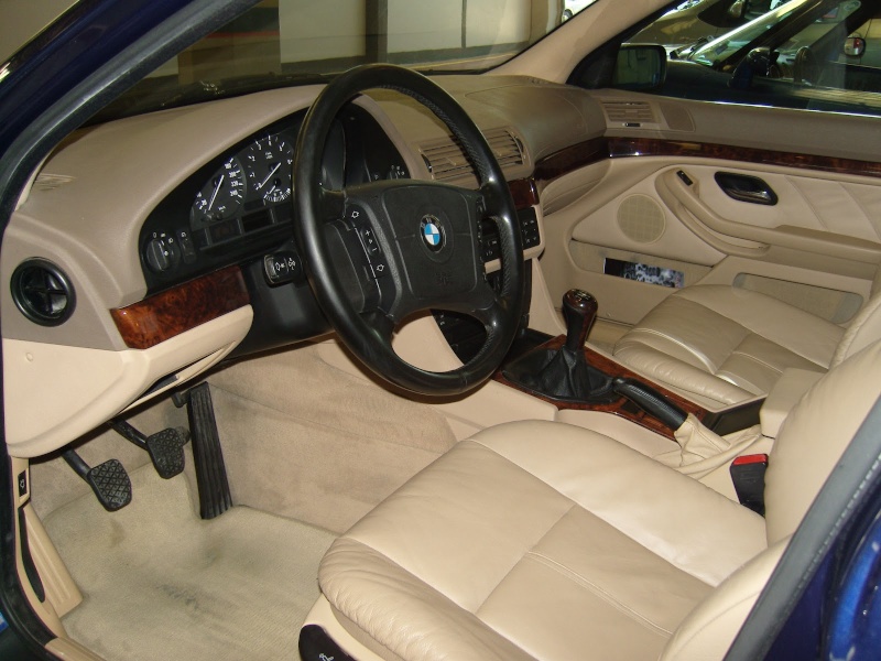 S.Amato Car Care Vs. BMW 520...Interior Detailing!!! Sn209832