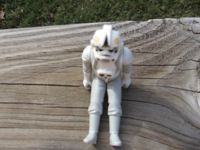 Everything You Always Wanted to Know About Discolored Figures But Were Afraid to Ask. - Page 4 Img_1942