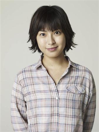 Mukai Osamu obtient son premier rôle titre dans un drama !! + [23/11/2011] Plus d'infos sur le prochain drama de Mukai Osamu, "Hungry ! "  11112220