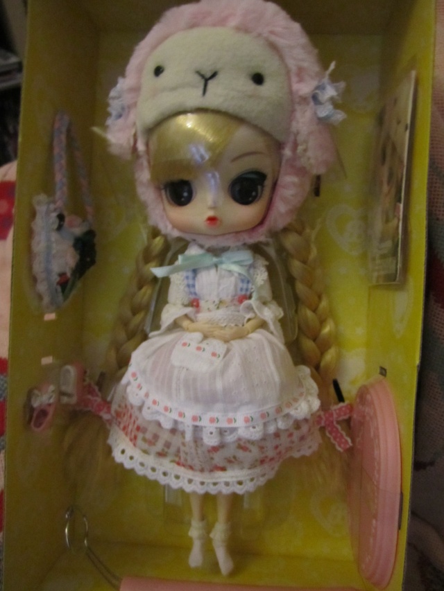 nouvelle miss+tenues trisquette :D - Page 2 Photo_30