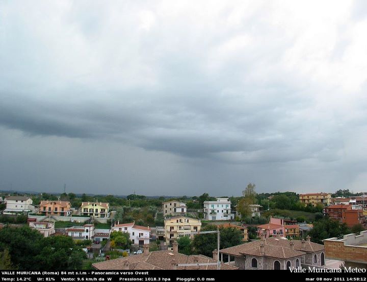 2011 - Segnalazioni meteo Lazio ottobre 2011. 37982710