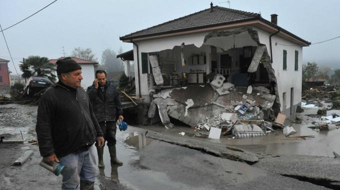 25 ottobre 2011 alluvione liguria di levante (alto massese) Brugna10