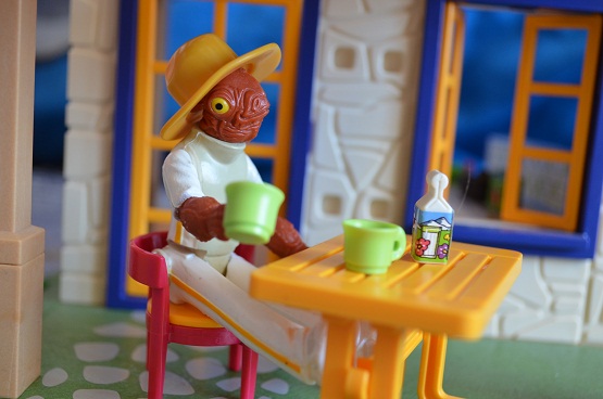 Star Wars Figures in Action!!: Overview On Page 1 - Page 5 Ackbar11
