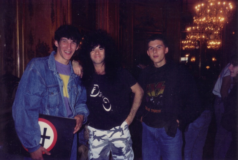 Eric Carr - Page 10 8810