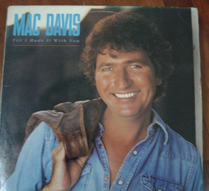 Mac Davis country hits Dsc04035