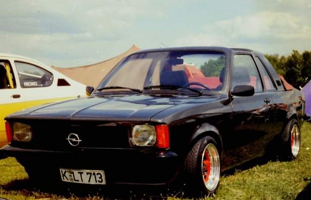 Opel Treffen Comeback: Pár dalších fotek z legendárních 90let :)  - Stránka 4 Fb_i2188