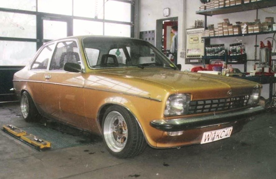 Opel Treffen Comeback: Pár dalších fotek z legendárních 90let :)  - Stránka 5 Fb_i2298