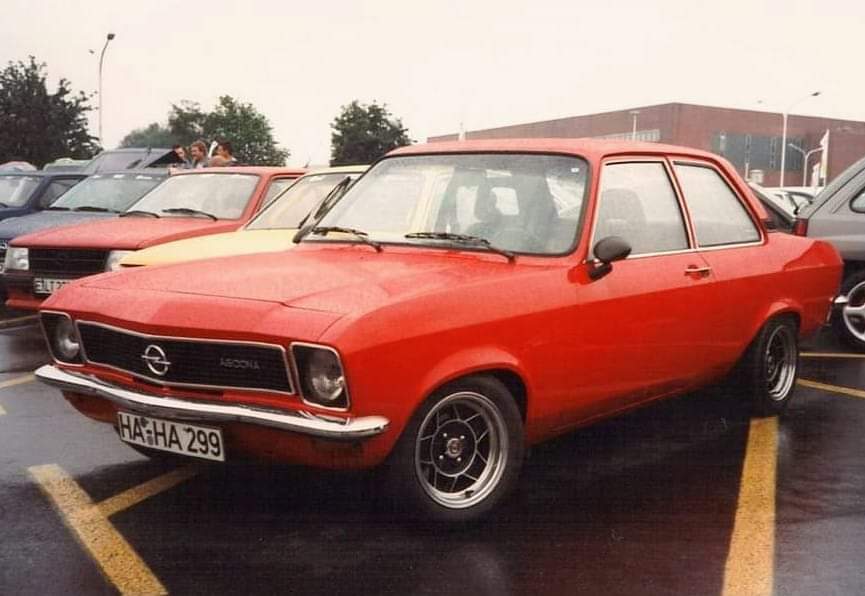 Opel Treffen Comeback: Pár dalších fotek z legendárních 90let :)  - Stránka 6 Fb_i2814