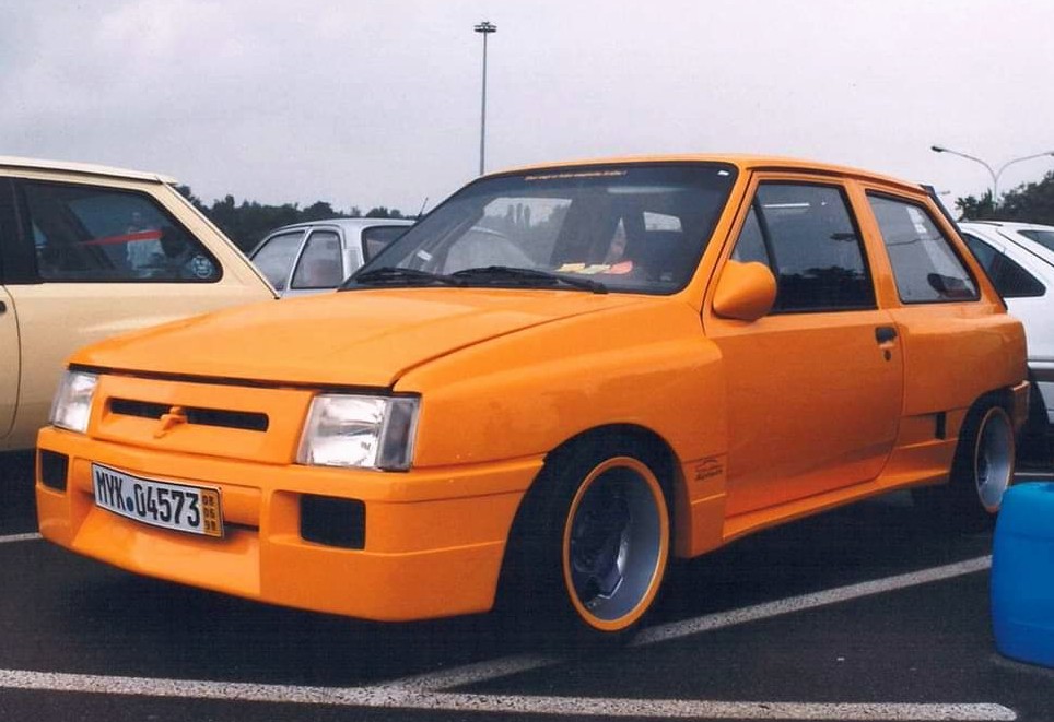 Opel Treffen Comeback: Pár dalších fotek z legendárních 90let :)  - Stránka 6 Fb_i2891