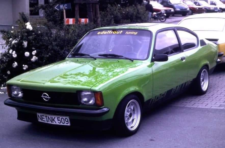 Opel Treffen Comeback: Pár dalších fotek z legendárních 90let :)  - Stránka 7 Fb_i3902