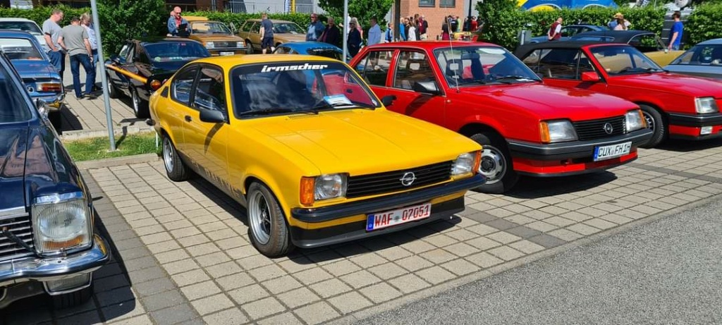 ZAJÍMAVÉ OPELY NA OPEL TREFFEN A ČESKÝCH TUNING SRAZECH - Stránka 22 Fb_im466